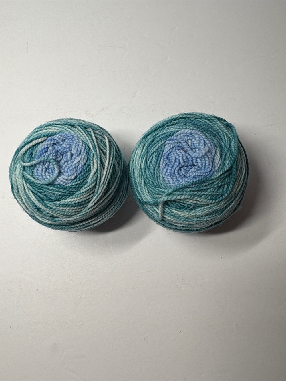 SW Wool Blue & Teal Ombre Yarn